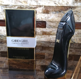عطر /ادکلن گود گرل کارولینا هررا 100 میل بشرط استعلام بارکد مَسترکوالیتی سفارش اروپا بشرط استعلام بارکد جعبه رنگی
